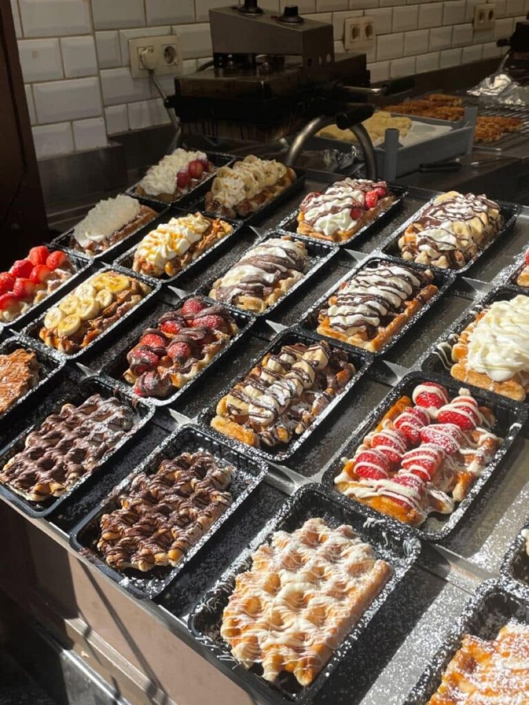 Por QUÉ la Grand Place de Bruselas ESTÁ considerada una de las plazas mas bellas del mundo. 482271271 959681619656328 817337032975592852 n