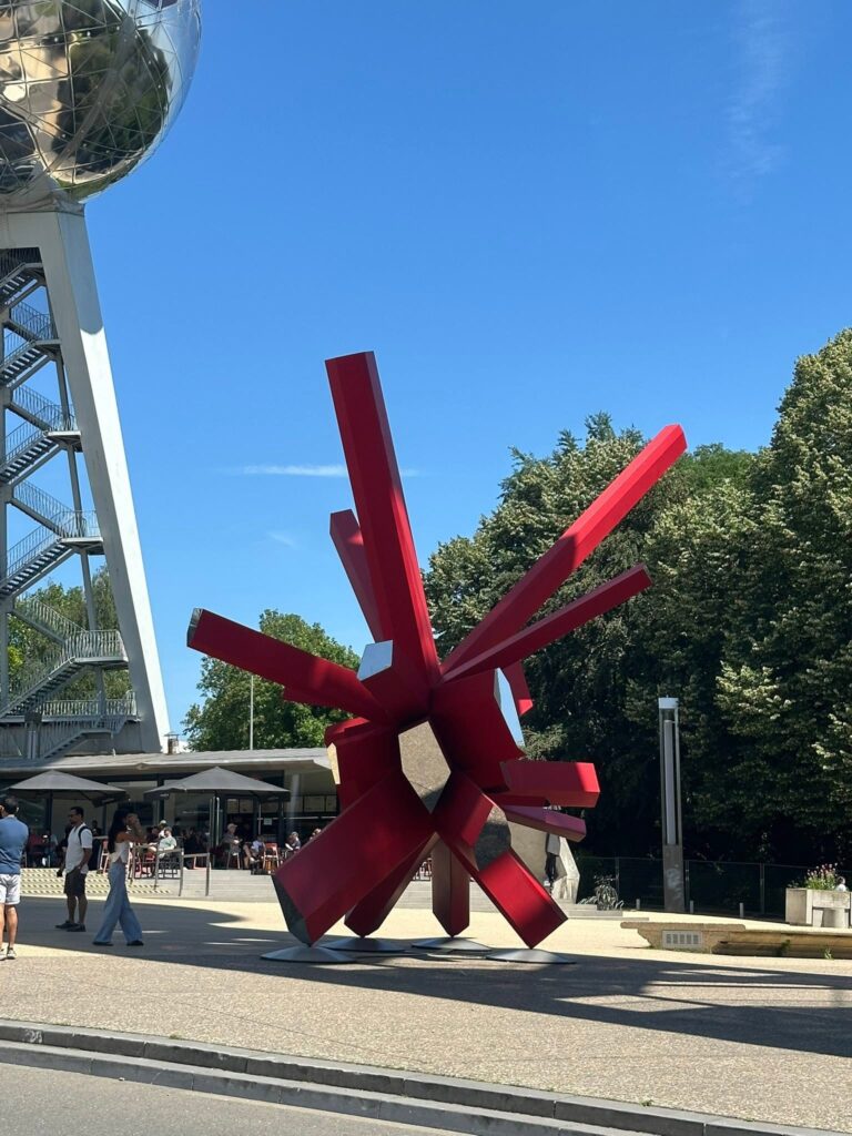 El Atomium de Bruselas: El monumento MÁS icónico de BÉLGICA. 726508482 10162991814813297 3896447617154649540 n