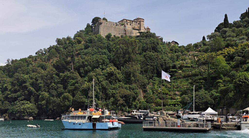 Portofino, un pequeño PARAÍSO italiano whatsapp image 2026 07 06 at 21.08.21