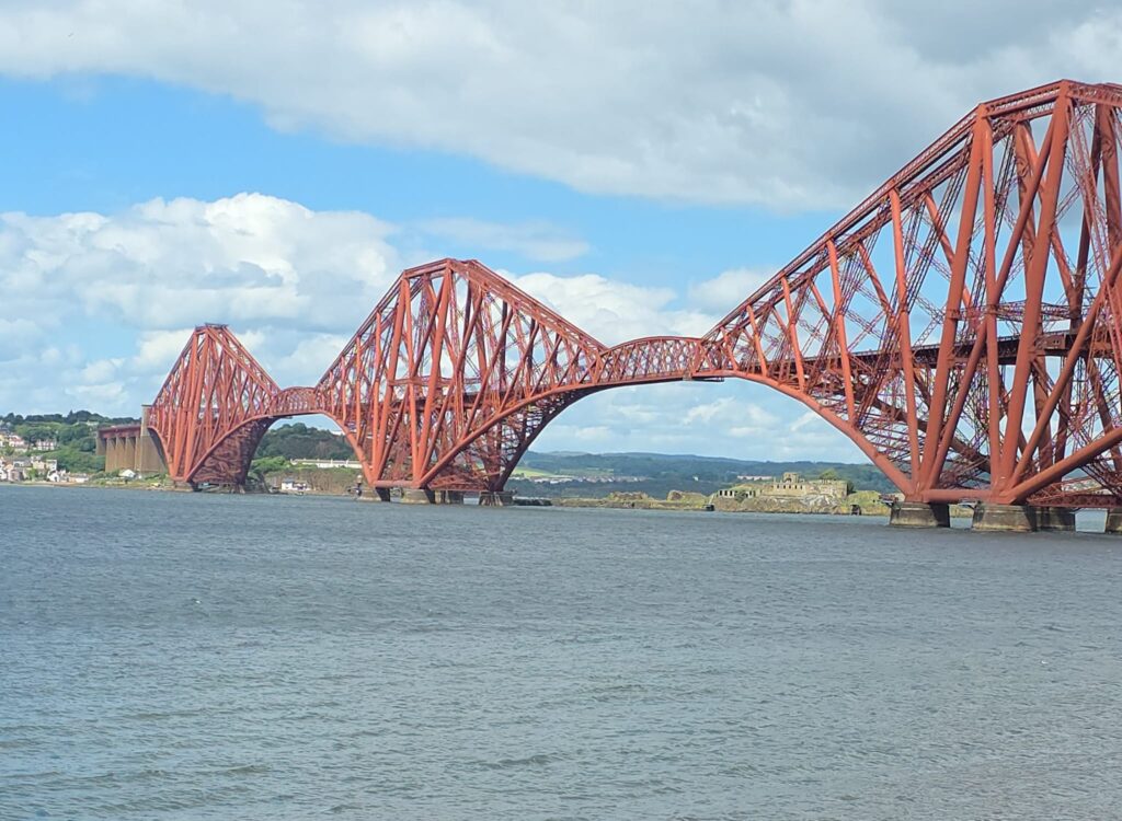 Has hecho un crucero por el Firth of Forth? oo