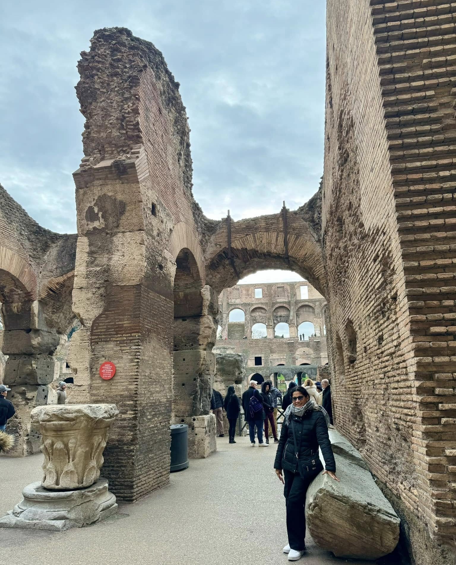 Visitar el Coliseo de Roma por dentro: 476958375 659483493270913 1536023721280827844 n (1)